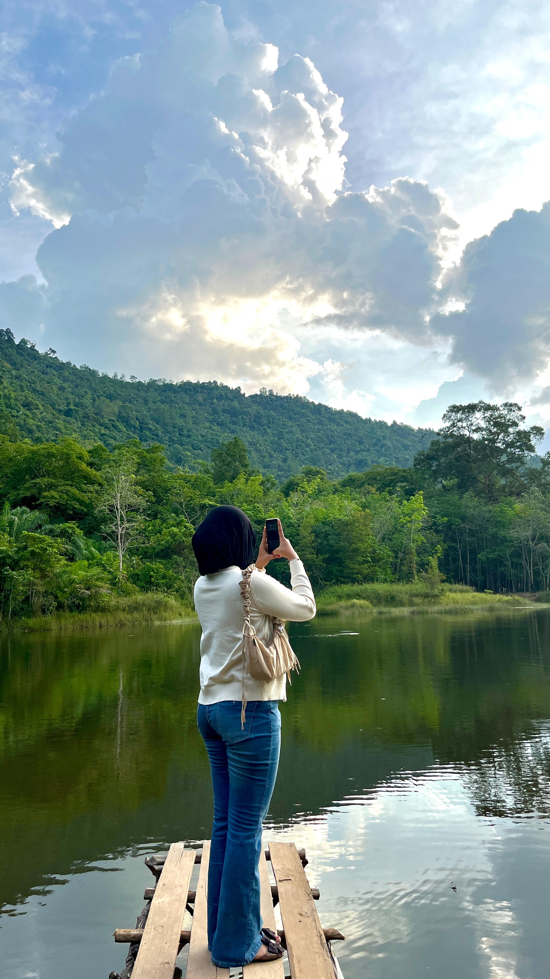 Danau Bukit Luit