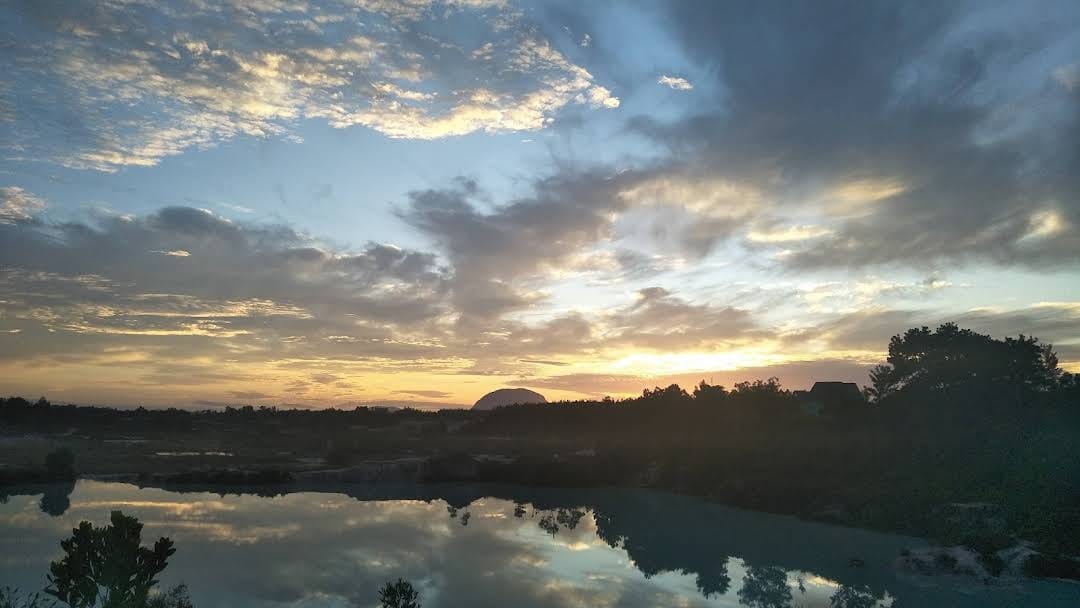 Danau Biru