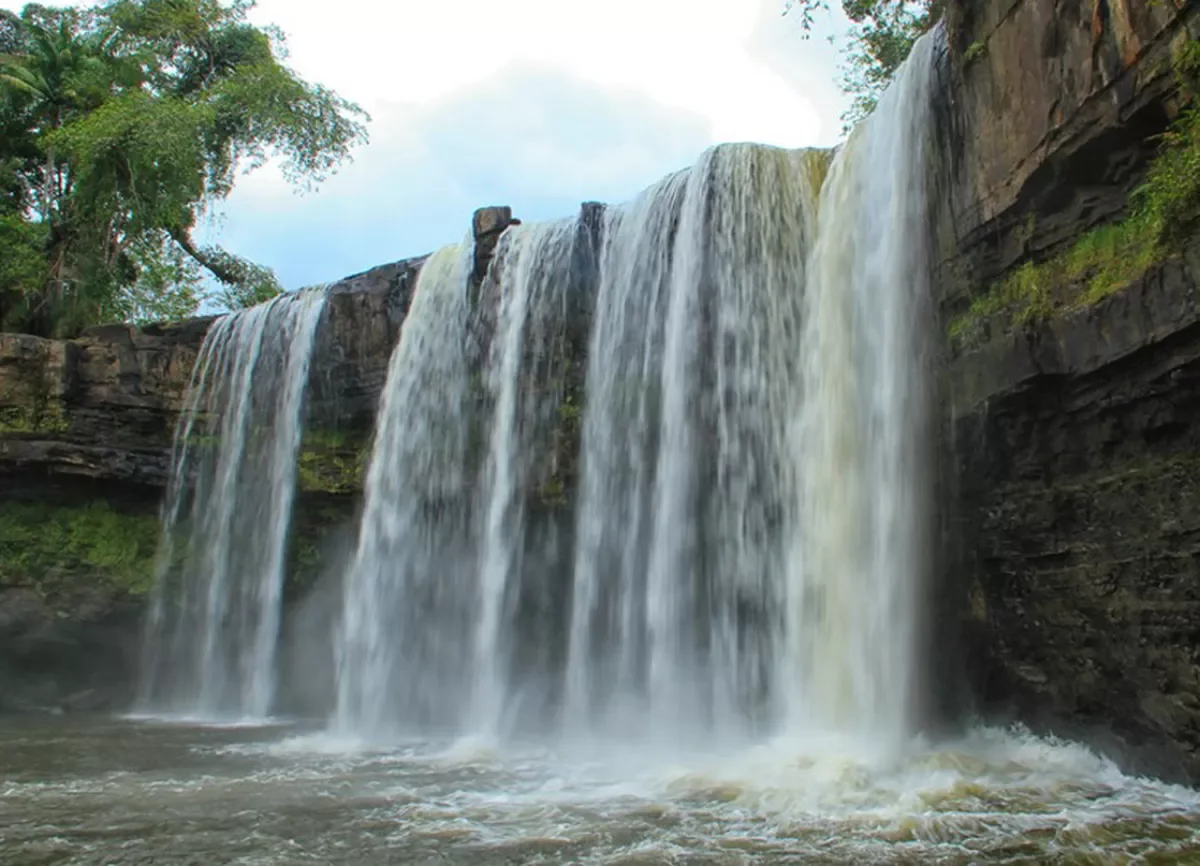 Air Terjun Nohkan Tolangit